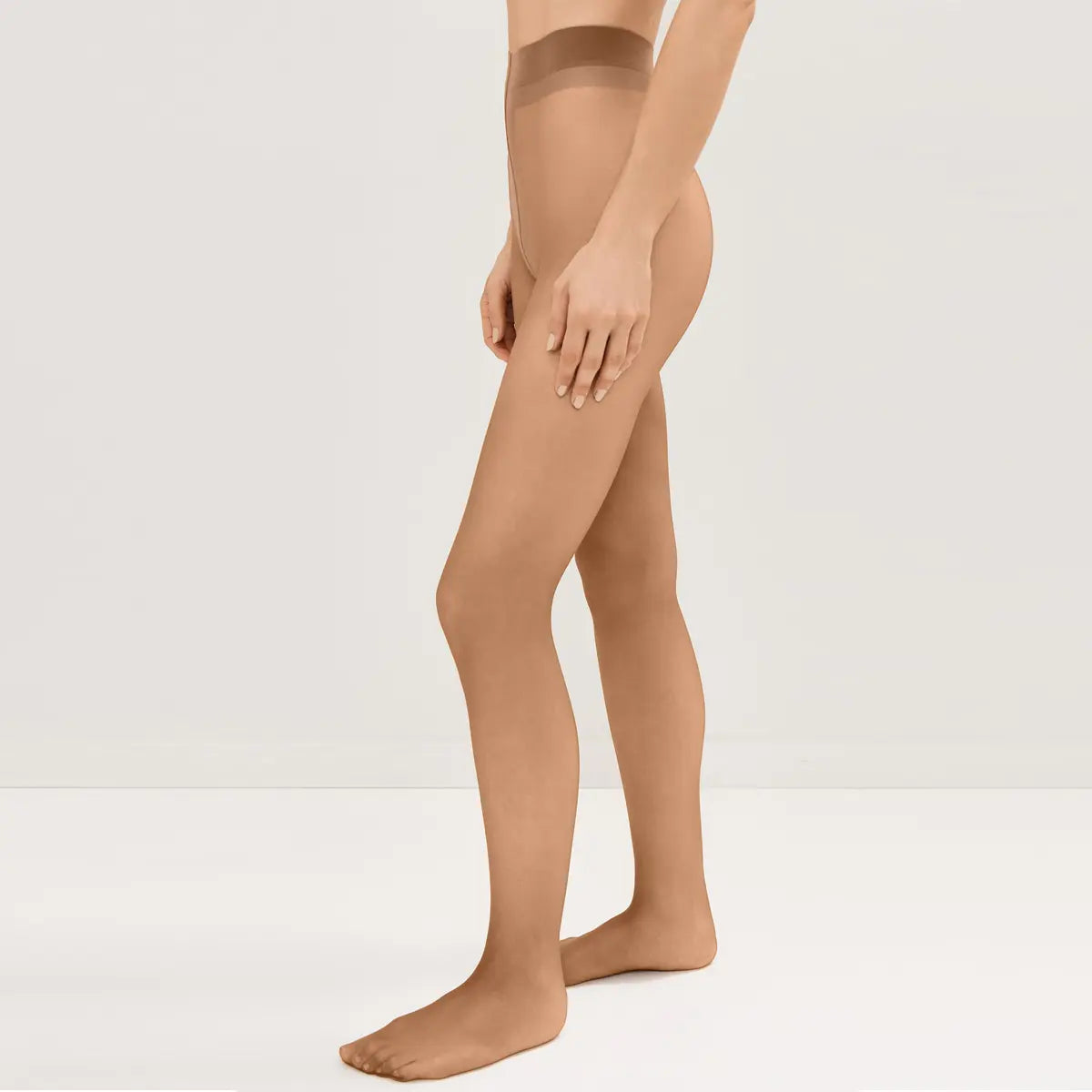 Avery Sheer 10 Tights